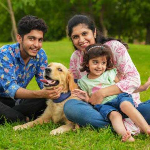 🌟 ലൈഫ് ഇൻഷുറൻസ് മനുഷ്യരുടെ സന്തോഷ സൂചിക (Happiness Index) എങ്ങനെ വർധിപ്പിക്കുന്നു